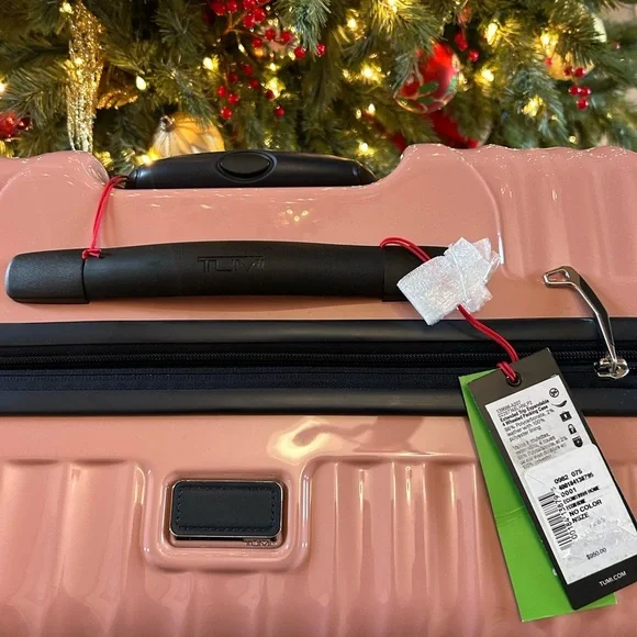 Tumi 19° extended trip expandable four-wheel packing suitcase NWT - Picture 4 of 15